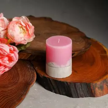 Свеча Фуксия (6х6х8 см)