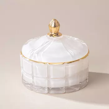 Свеча Lovely white (11х10х10 см)