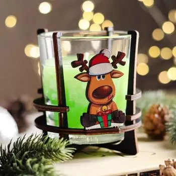 Свеча Новогодний олень (10х10х9 см)