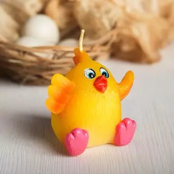 Свеча Веселый цыпленок (6х6х5,8 см)