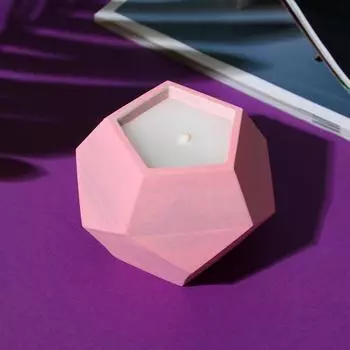 Свеча в подсвечнике Розовый (12х12х8,5 см)