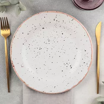 Тарелка (24х24х2 см)