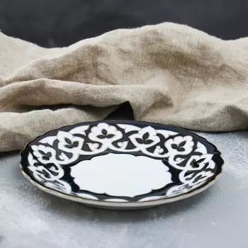 Тарелка Пахта в золоте (18х2х18 см)