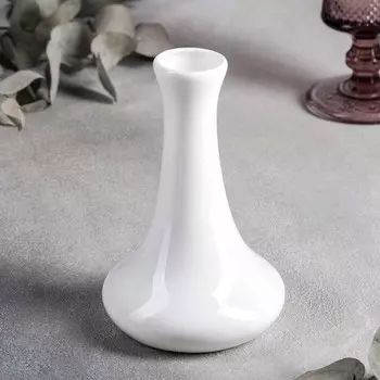 Ваза (10х10х15 см)