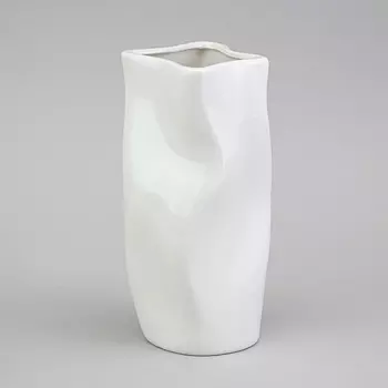 Ваза (11х11х21 см)