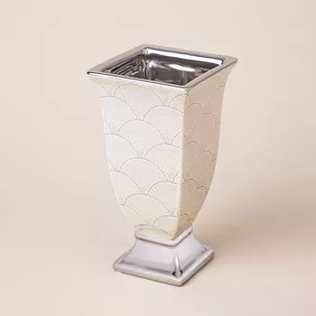 Ваза (11х20 см)