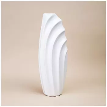 Ваза (16х12х45 см)