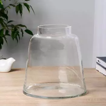 Ваза (20х20х21 см)