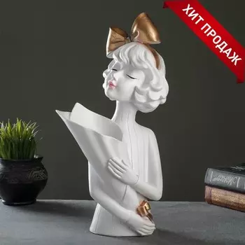 Ваза Девушка с букетом (37 см)