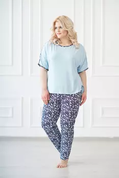 Жен. костюм "арт. 19-0136 Голубой" р. 46