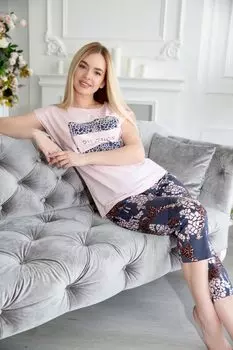 Жен. костюм "Сафари" Розовый р. 44