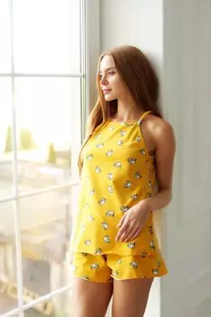 Жен. шорты "Элефант" Желтый р. 48