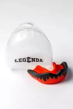 Капа однослойная с клыками черный/красный