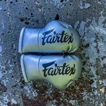 Перчатки боксерские сувенирные Silver