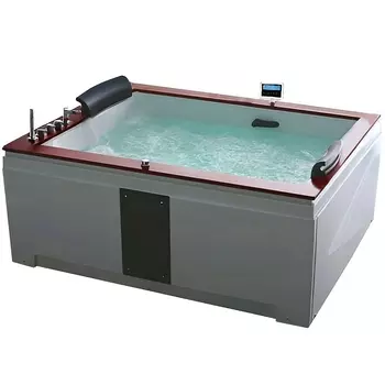 Акриловая ванна Gemy