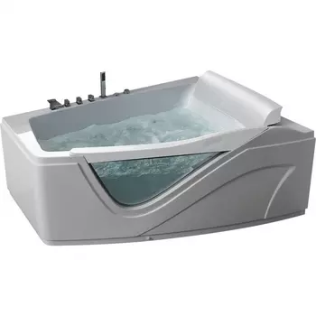 Акриловая ванна Gemy