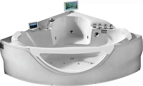 Акриловая ванна Gemy