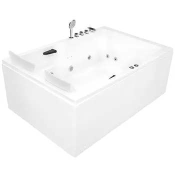 Акриловая ванна Gemy