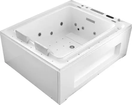 Акриловая ванна Gemy