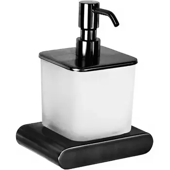 Дозатор для жидкого мыла Remer