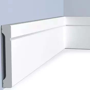 Плинтус HIWOOD