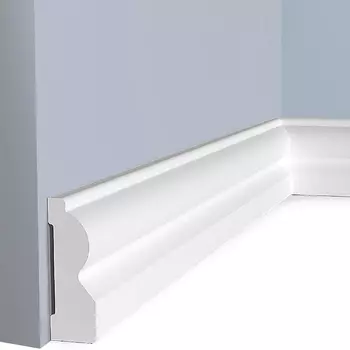 Плинтус HIWOOD