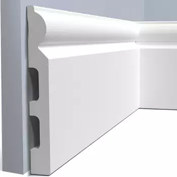 Плинтус HIWOOD