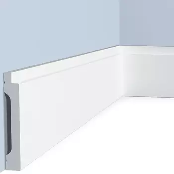 Плинтус HIWOOD