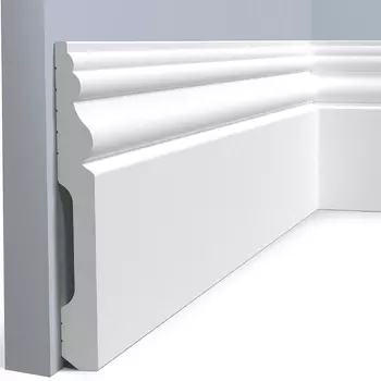 Плинтус HIWOOD