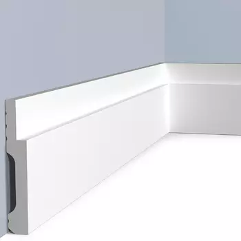 Плинтус HIWOOD