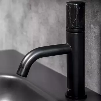 Смеситель для раковины Boheme