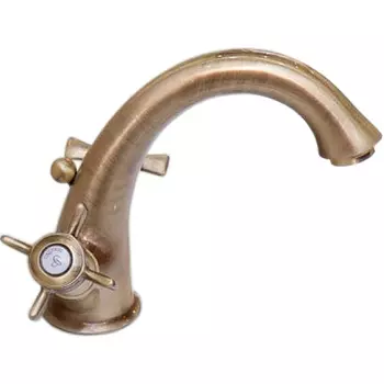 Смеситель для раковины Cezares