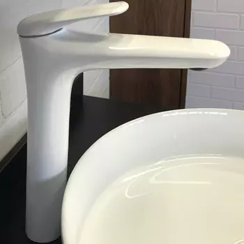 Смеситель для раковины Comforty