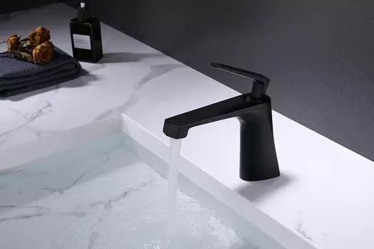 Смеситель для раковины Royce