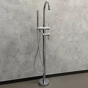 Смеситель для ванны Comforty