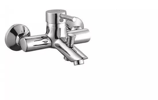 Смеситель для ванны Dorff