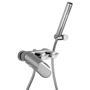 Смеситель для ванны Paini