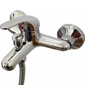 Смеситель для ванны Paini