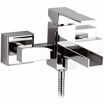 Смеситель для ванны Remer