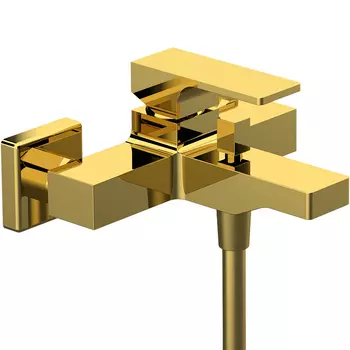 Смеситель для ванны Remer