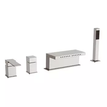 Смеситель для ванны Remer