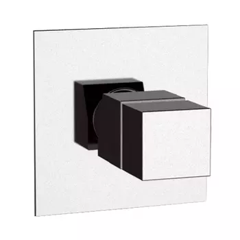 Смеситель для ванны Remer