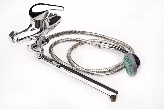 Смеситель для ванны Сантаком