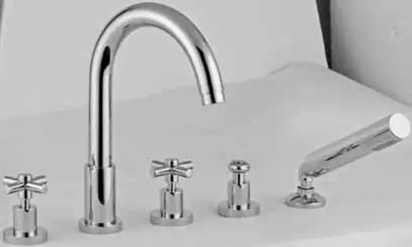 Смеситель на борт ванны Bugnatese