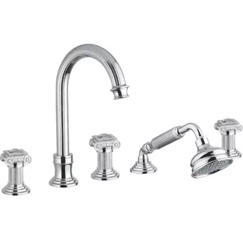 Смеситель на борт ванны Cezares