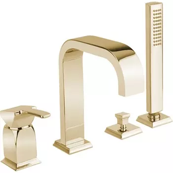 Смеситель на борт ванны Cezares