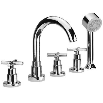 Смеситель на борт ванны Paini