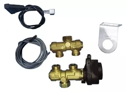 Комплект присоединения Protherm с трехходовым клапаном, FUGAS 0020015570
