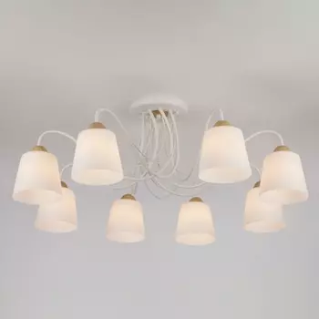 Потолочная люстра Eurosvet Betty 70062/8 белый