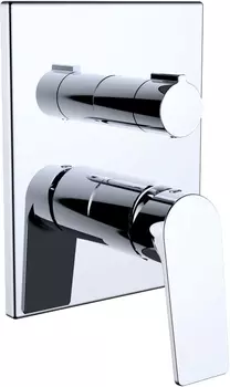 Смеситель Clever Vogue Xtreme 61415 для ванны с душем /61415